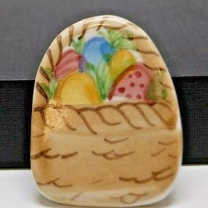 Jan Pugh Easter Basket Pin